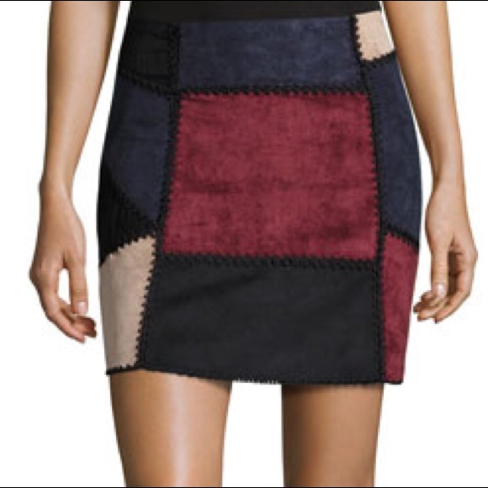 Romeo & Juliet Couture 💞 faux-suede patchwork skirt - Sz M